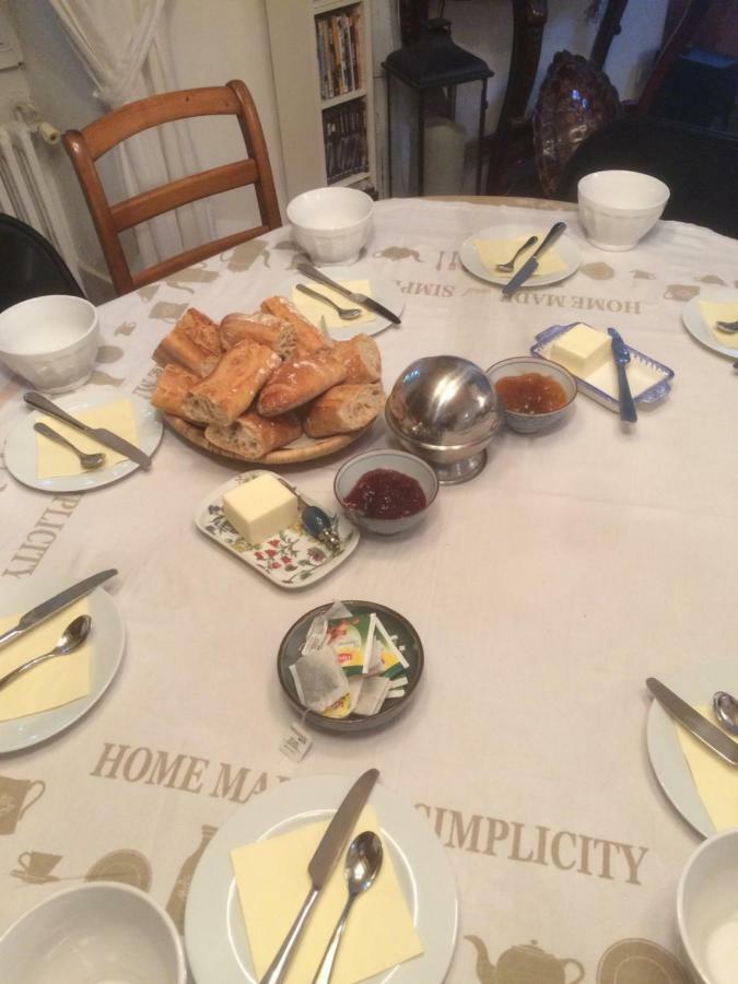 Chambres D Hotes Chez Francoise Et Michel Piscine 4 Chambres 8 Lits Chaumes-en-Brie エクステリア 写真